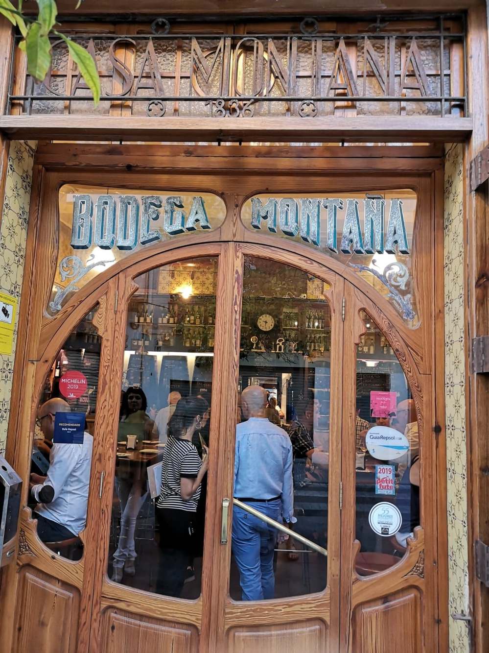 67580537_344849193083405_5391645374937038848_n